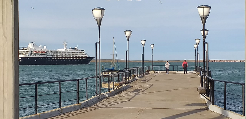 crucero en Puerto Deseado 