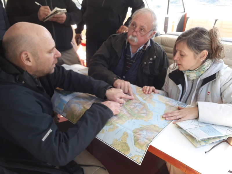 Expertos trabajan en ante proyecto de un embrion de sendero de largo recorrido binacional entre Santa Cruz y sur de Aysen.